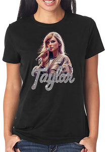 Taylor Swift Likeness Exclusive Art Graphic T-Shirt - Taylor with Microphone and Bling Name
